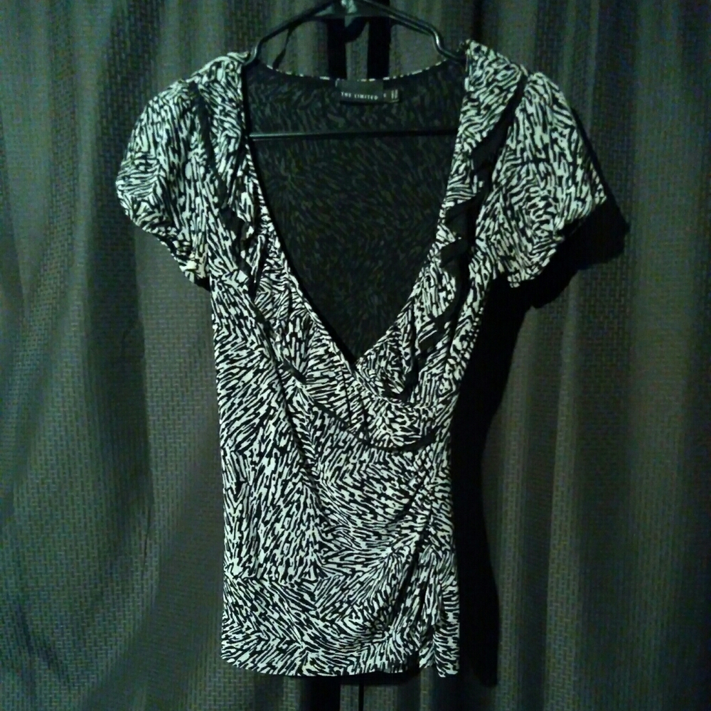 The Limited Top